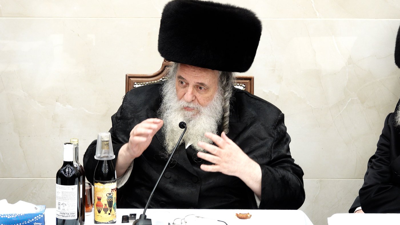 הגאון רבי שאול אלתר שליט"א בטיש מוצאי יום הכיפורים