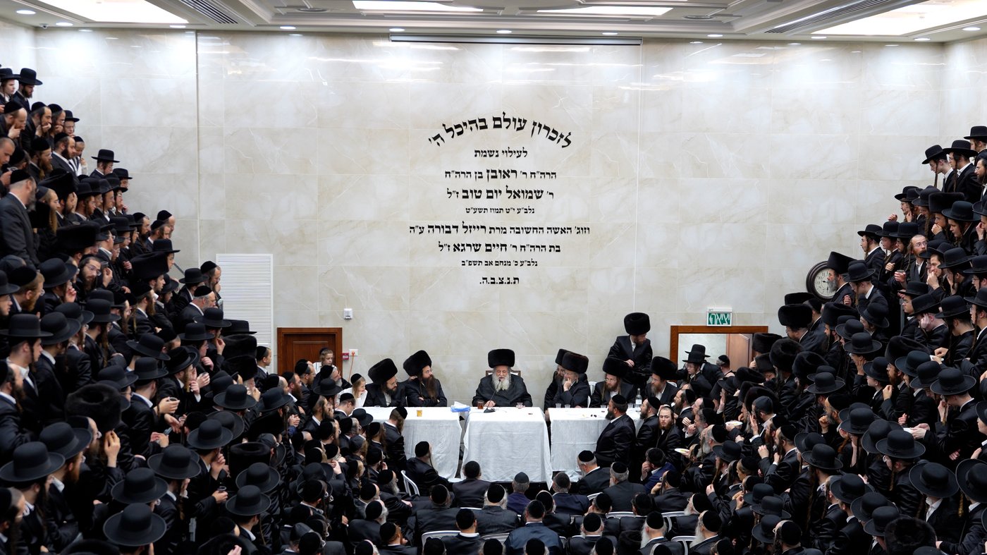 הגאון רבי שאול אלתר שליט"א בטיש מוצאי יום הכיפורים