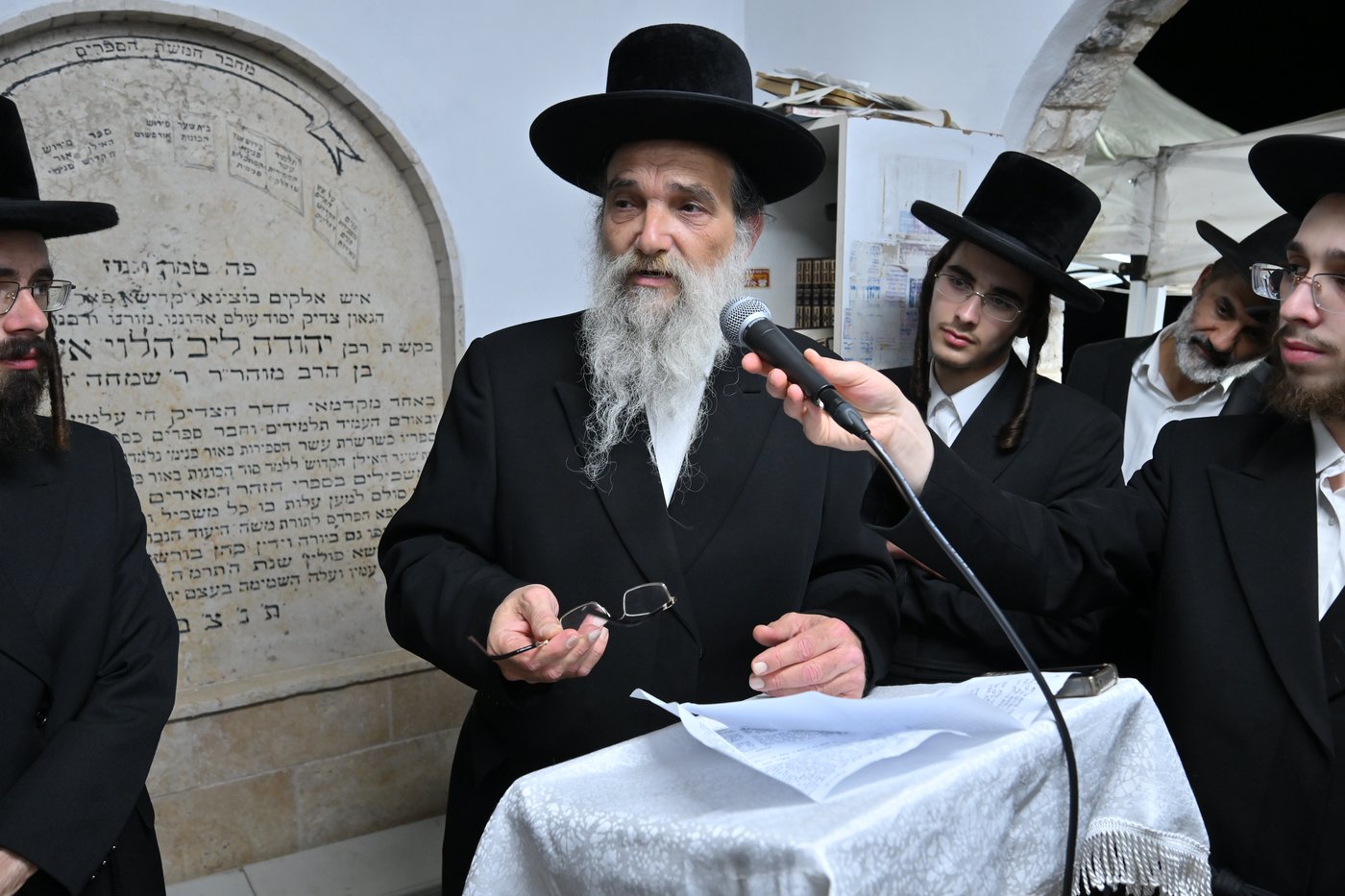 הילולת בעל הסולם זי"ע אצל האדמו"ר מאשלג בני היכלא