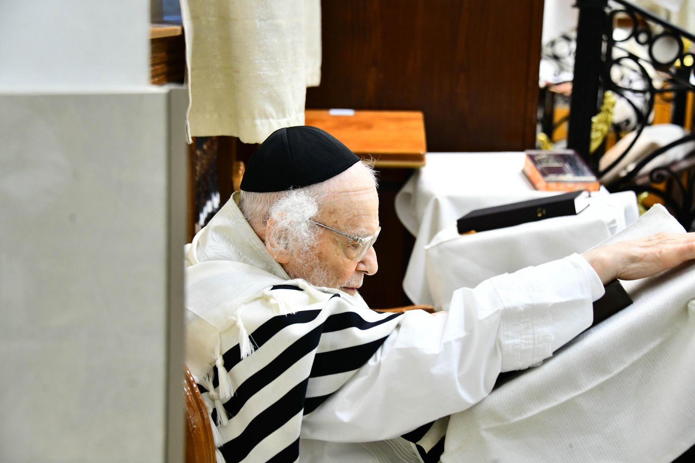 ליל כל נדרי בישיבת סלבודקה | צילום: שוקי לרר