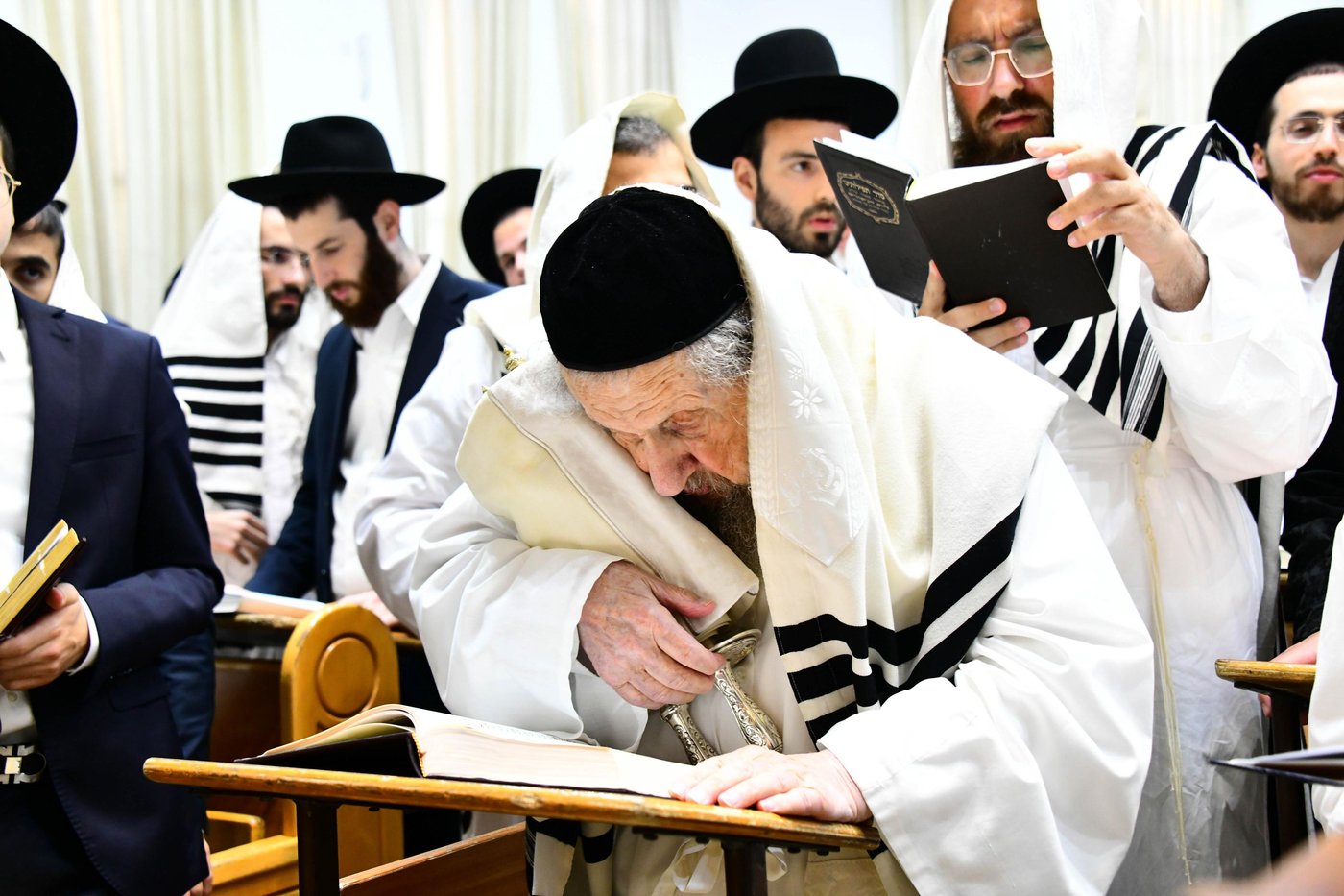 ליל כל נדרי בישיבת סלבודקה | צילום: שוקי לרר