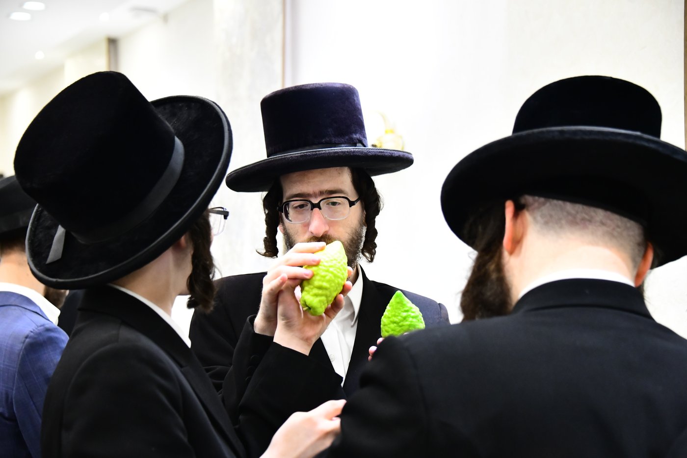 הכנות לחג הסוכות בבני ברק