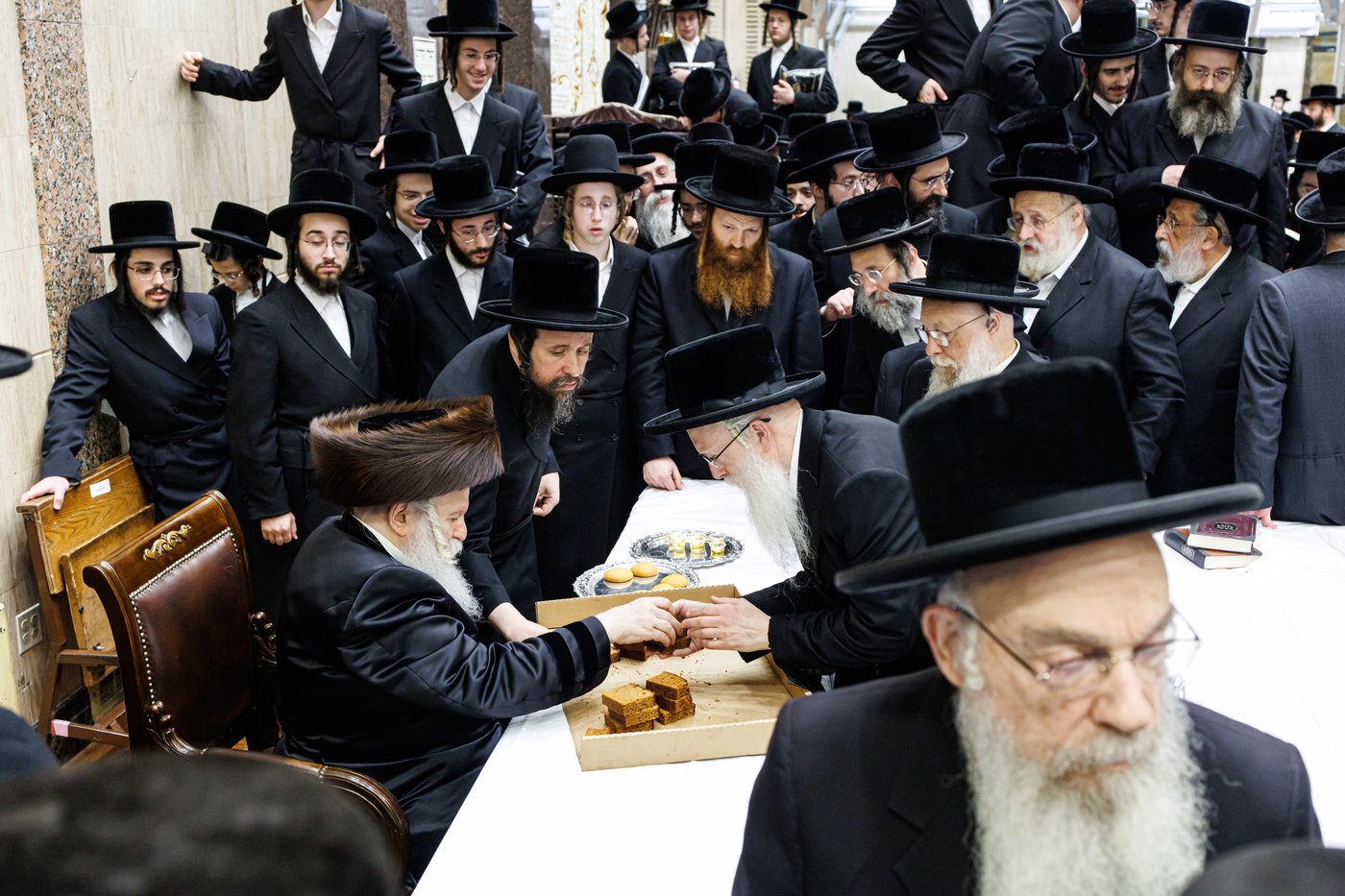 ערב יום הכיפורים בצל האדמו"ר מבאבוב שליט"א | צילום: אחים לאנטשעווסקי