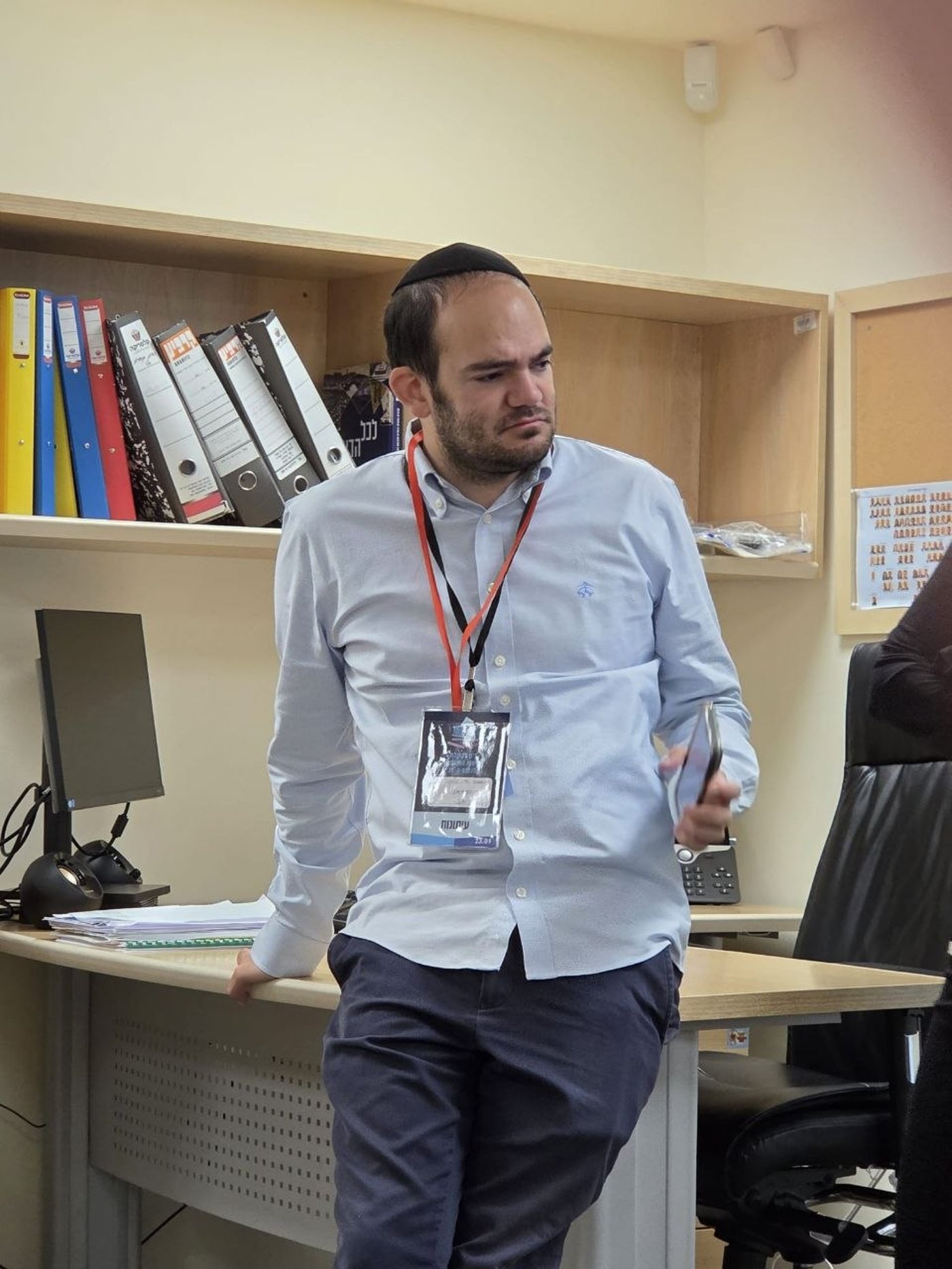 שריפה בירושלים: דירת היועץ החרדי נפגעה | 'זיידל'ע' עם כל הנייעס