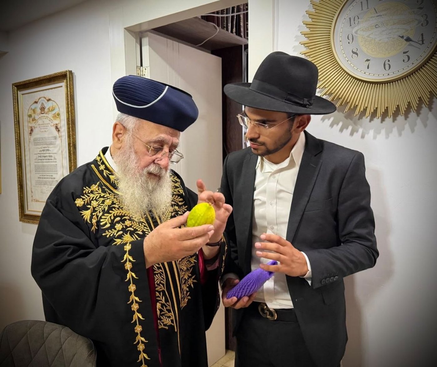 שריפה בירושלים: דירת היועץ החרדי נפגעה | 'זיידל'ע' עם כל הנייעס