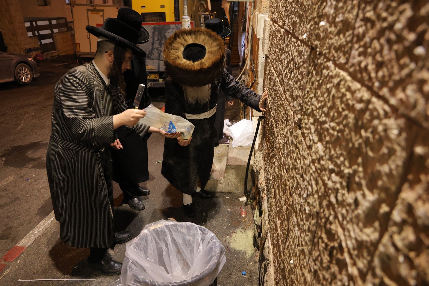ערב ומוצאי יום הכיפורים בחצר נדבורנה ירושלים • צילום: שימי פ.