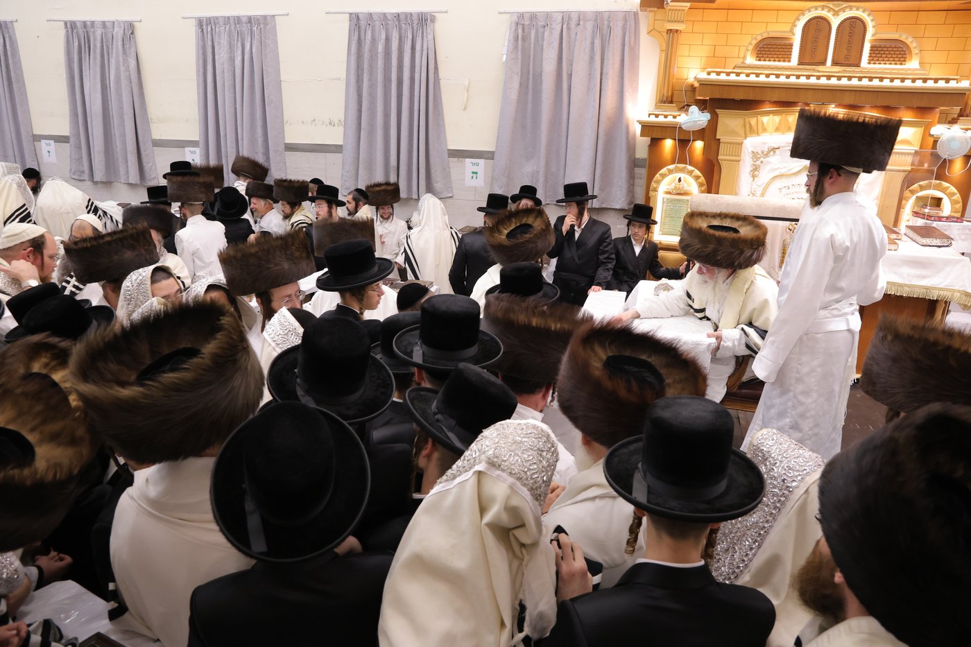 ערב ומוצאי יום הכיפורים בחצר נדבורנה ירושלים • צילום: שימי פ.