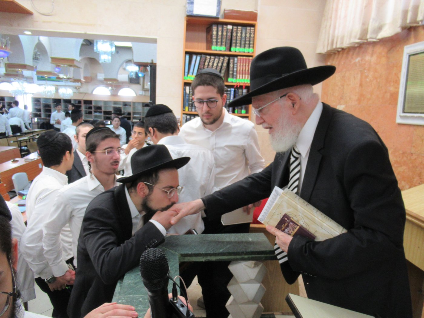 ערב יום הכיפורים בישיבת כסא רחמים | צילום: מושיק ובני כ.