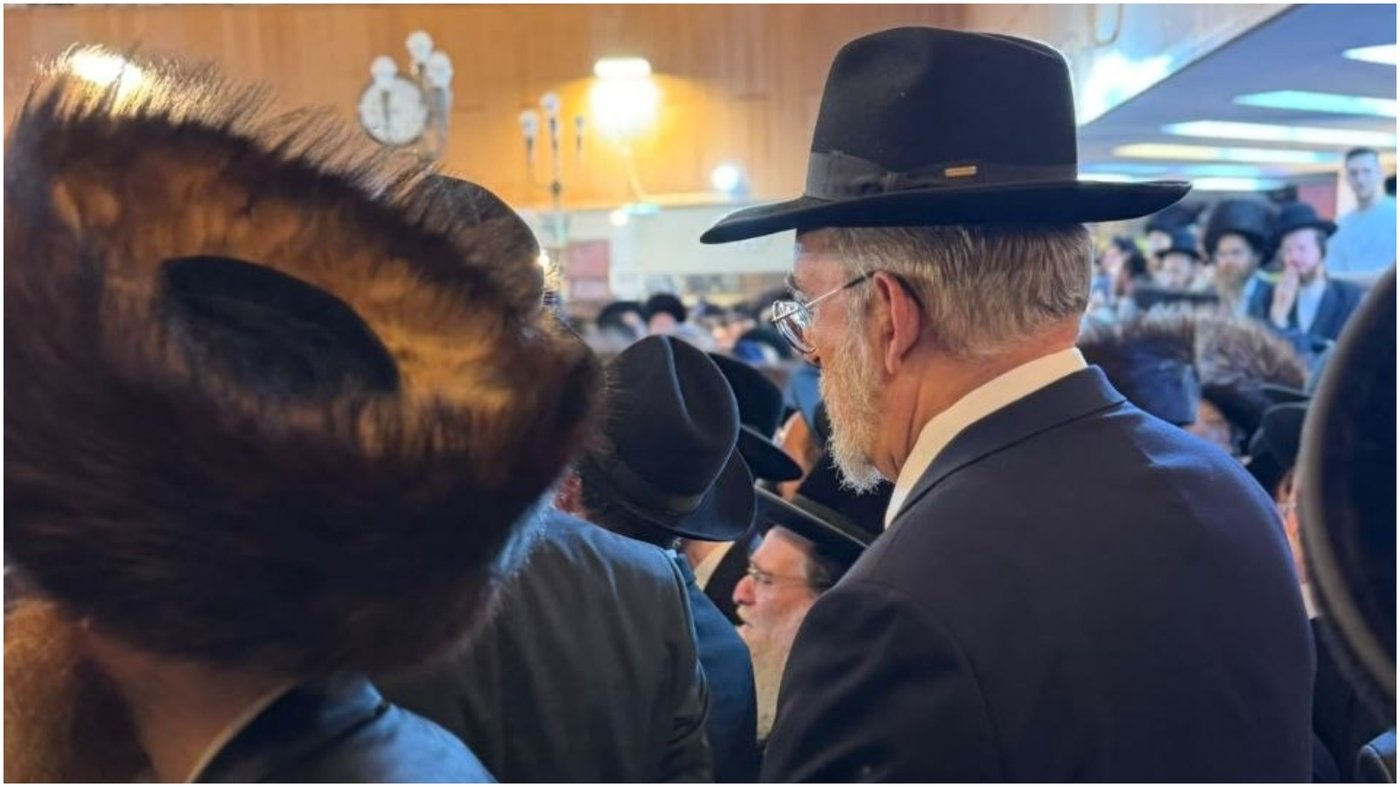שריפה בירושלים: דירת היועץ החרדי נפגעה | 'זיידל'ע' עם כל הנייעס