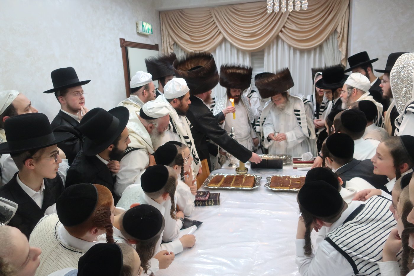 ערב ומוצאי יום כיפור בחצר הקודש ערלוי | צילום: באדיבות המצלם
