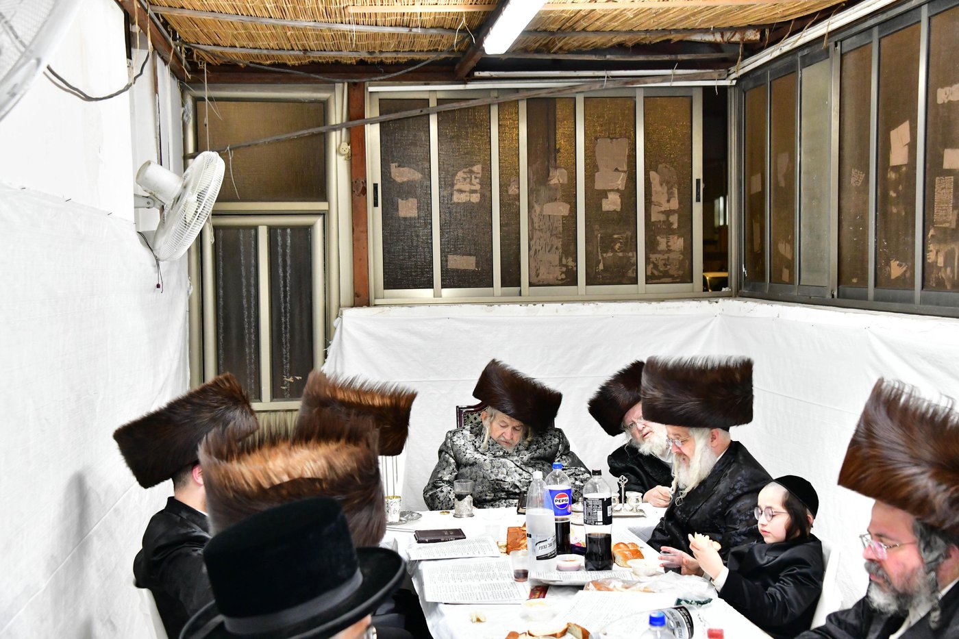 האדמו"ר מטעמשוואר שליט"א בטיש חול המועד סוכות