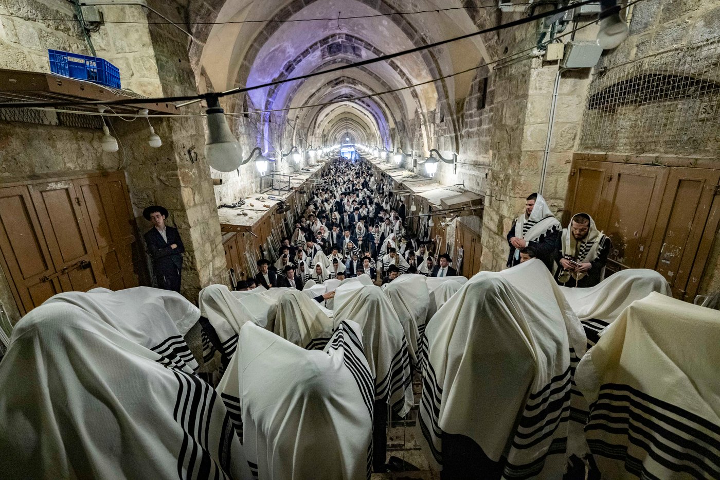 תפילת חול המועד סוכות בעיר העתיקה בירושלים | צילום: חיים גולדברג, פלאש 90