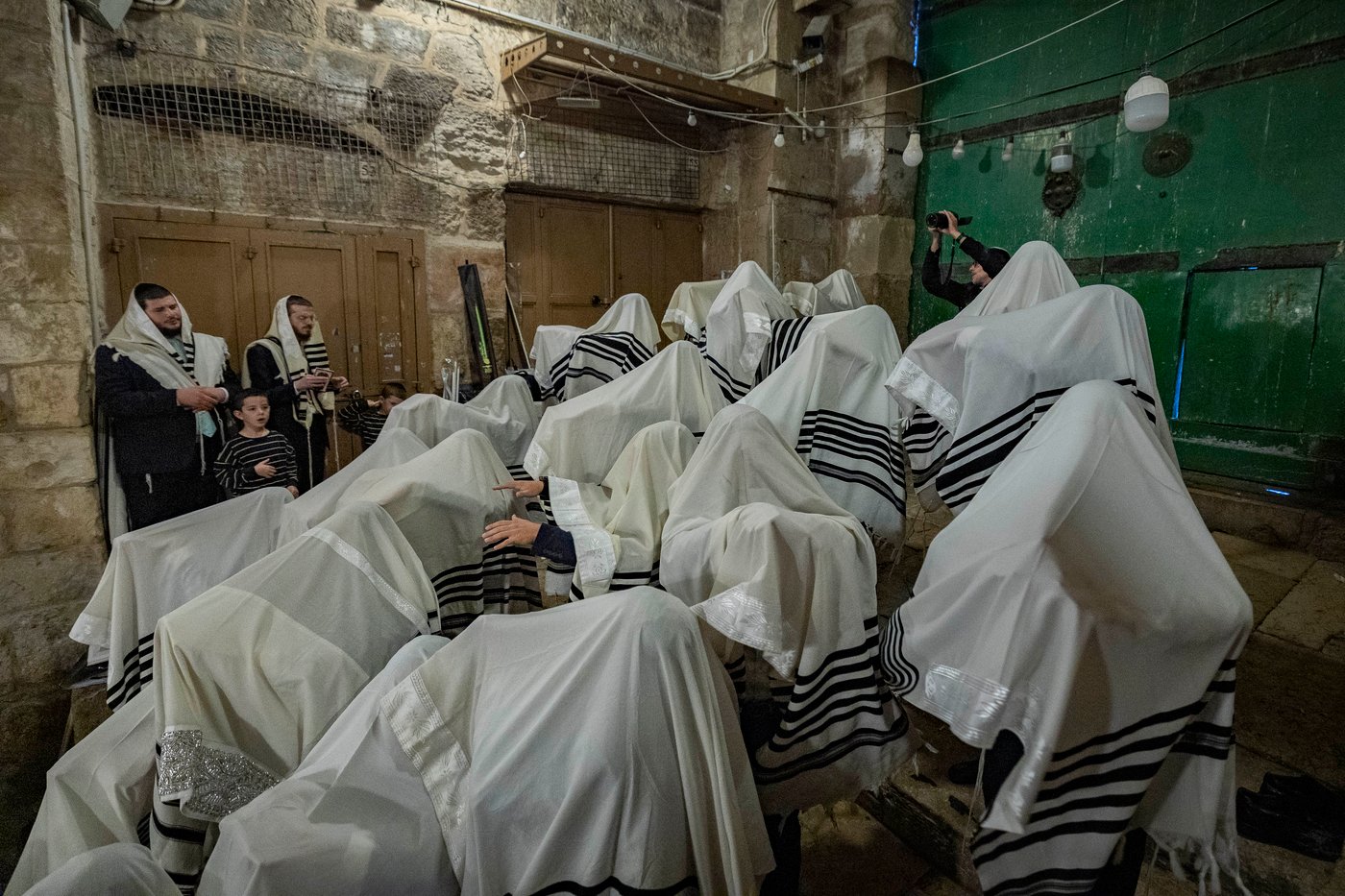 תפילת חול המועד סוכות בעיר העתיקה בירושלים | צילום: חיים גולדברג, פלאש 90
