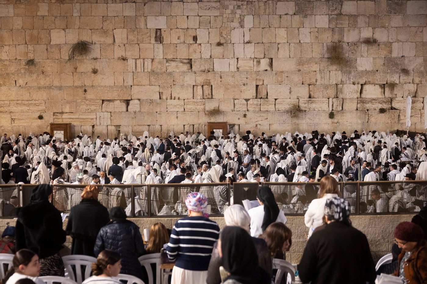 תפילת חול המועד סוכות בכותל המערבי | צילום: חיים גולדברג, פלאש 90