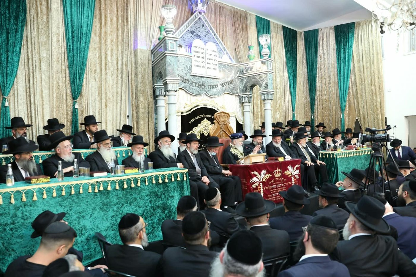 הקבלת פני רבו אצל הראשל"צ הגר"י יוסף