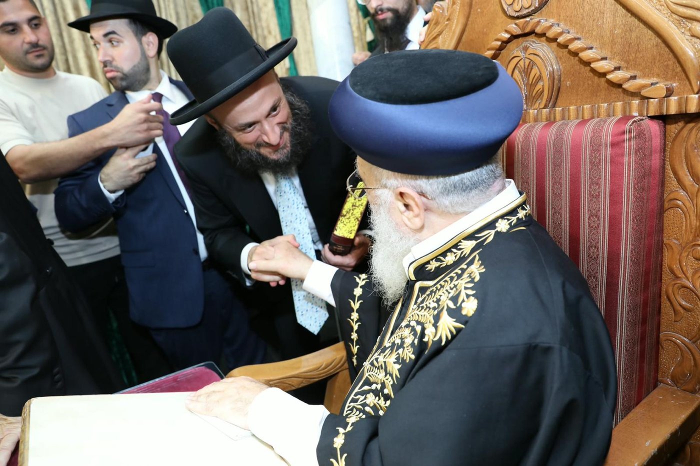 הקבלת פני רבו אצל הראשל"צ הגר"י יוסף