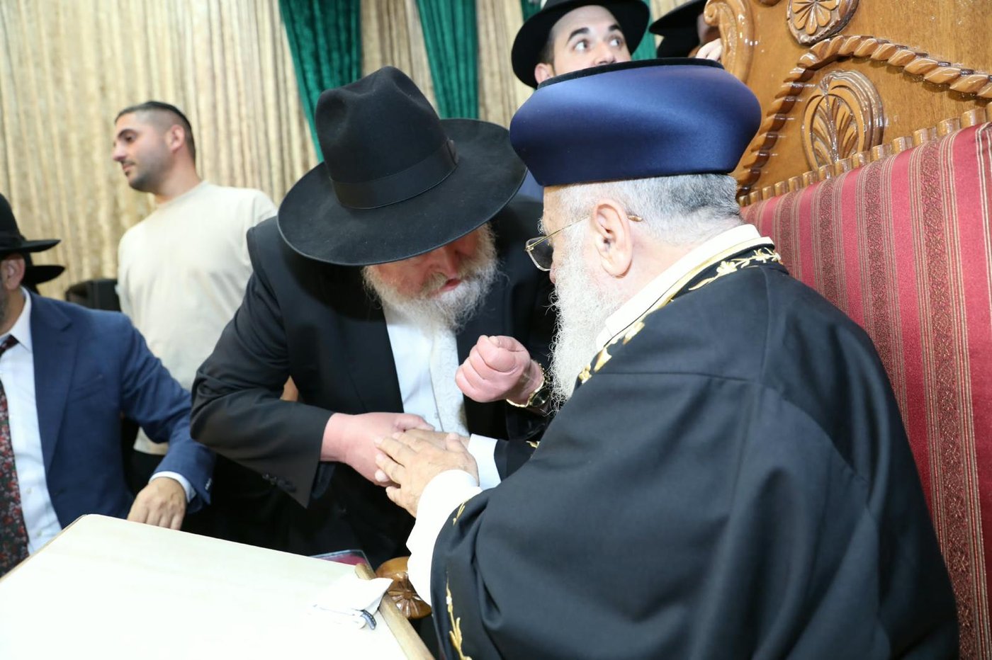 הקבלת פני רבו אצל הראשל"צ הגר"י יוסף