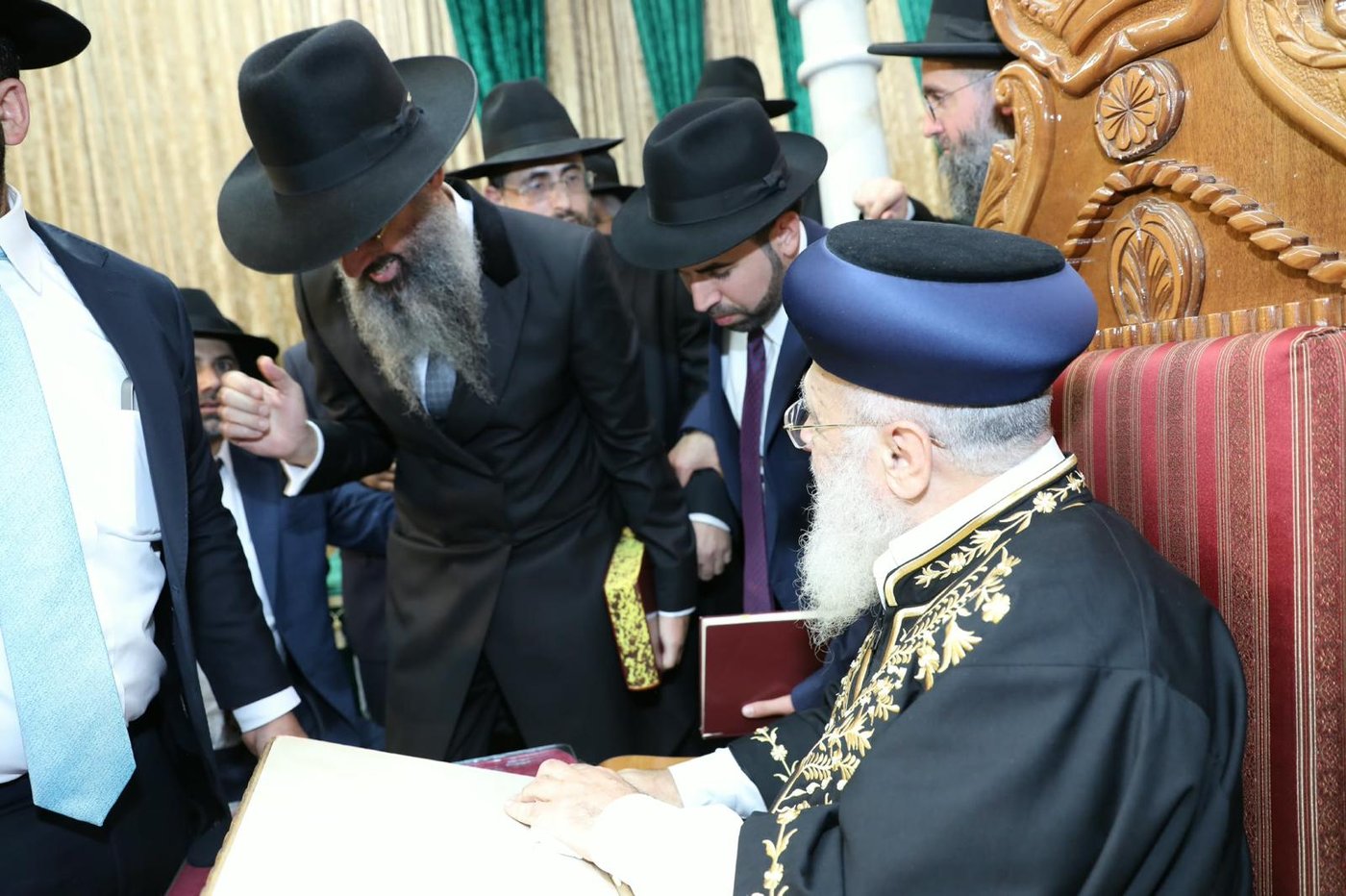 הקבלת פני רבו אצל הראשל"צ הגר"י יוסף
