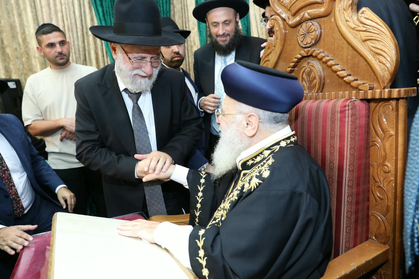 הקבלת פני רבו אצל הראשל"צ הגר"י יוסף