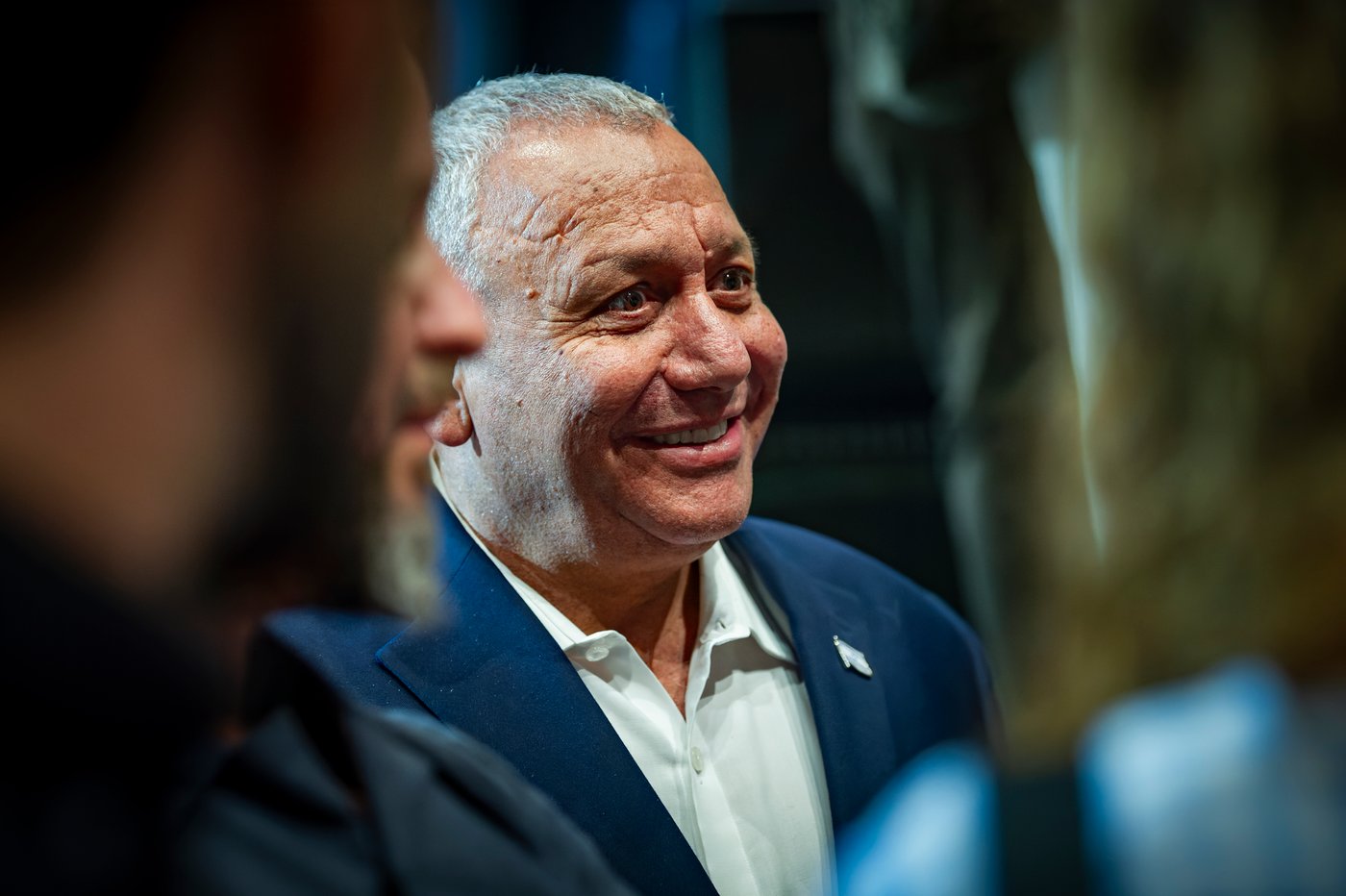 גולדקנופף לא יצביע נגד ממשלת מיעוט של איזנקוט