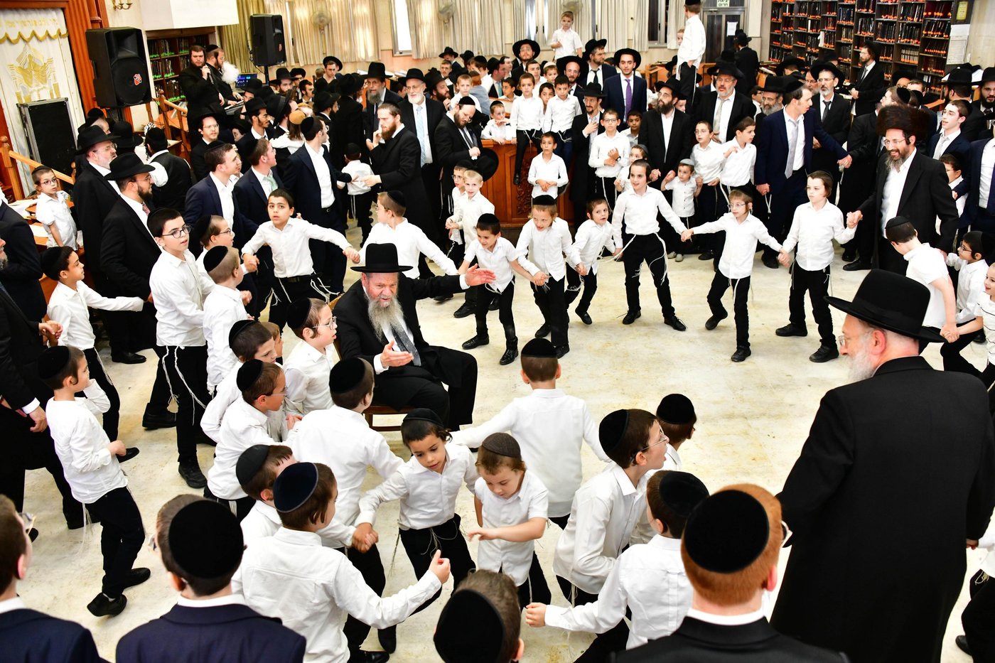 הגרמ"ש אדלשטיין שליט"א בשמחת בית השואבה | צילום: שוקי לרר
