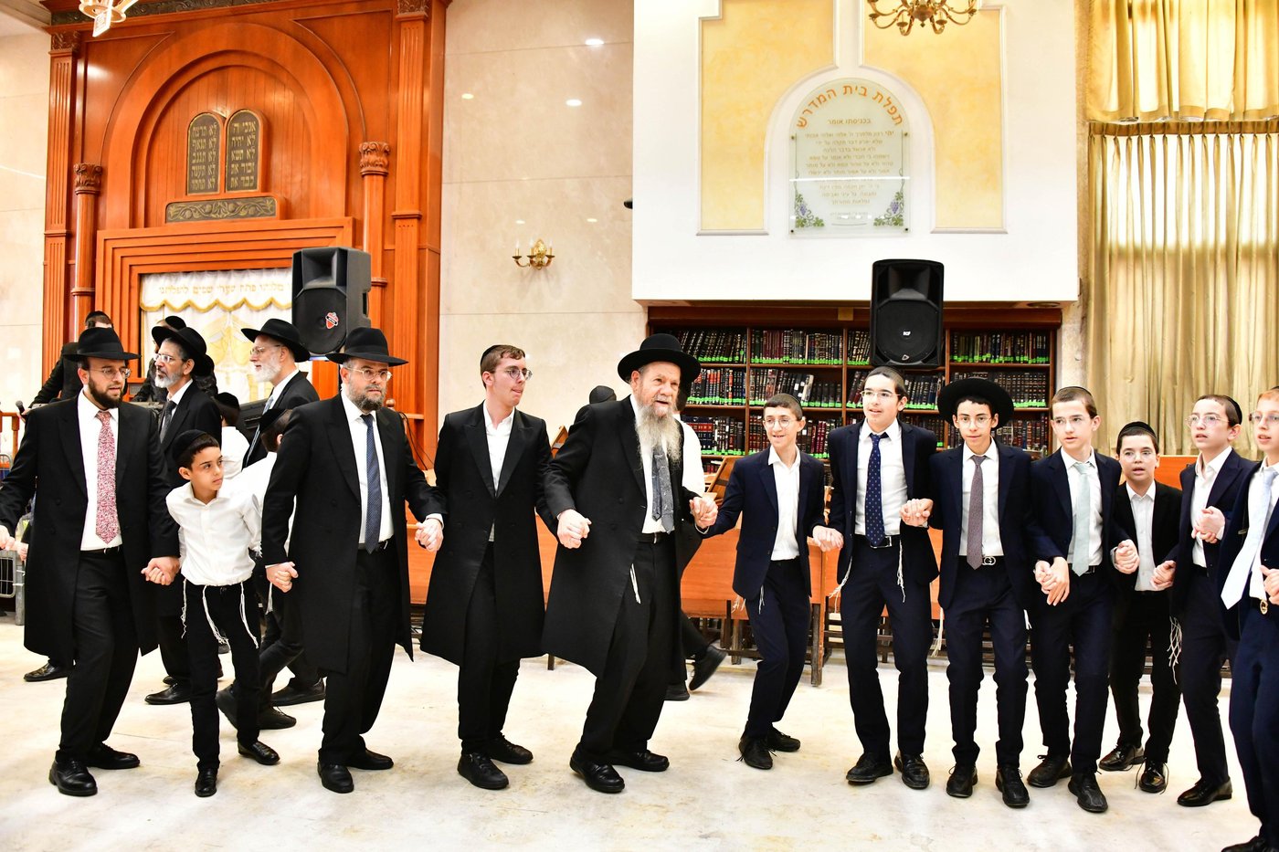 הגרמ"ש אדלשטיין שליט"א בשמחת בית השואבה | צילום: שוקי לרר