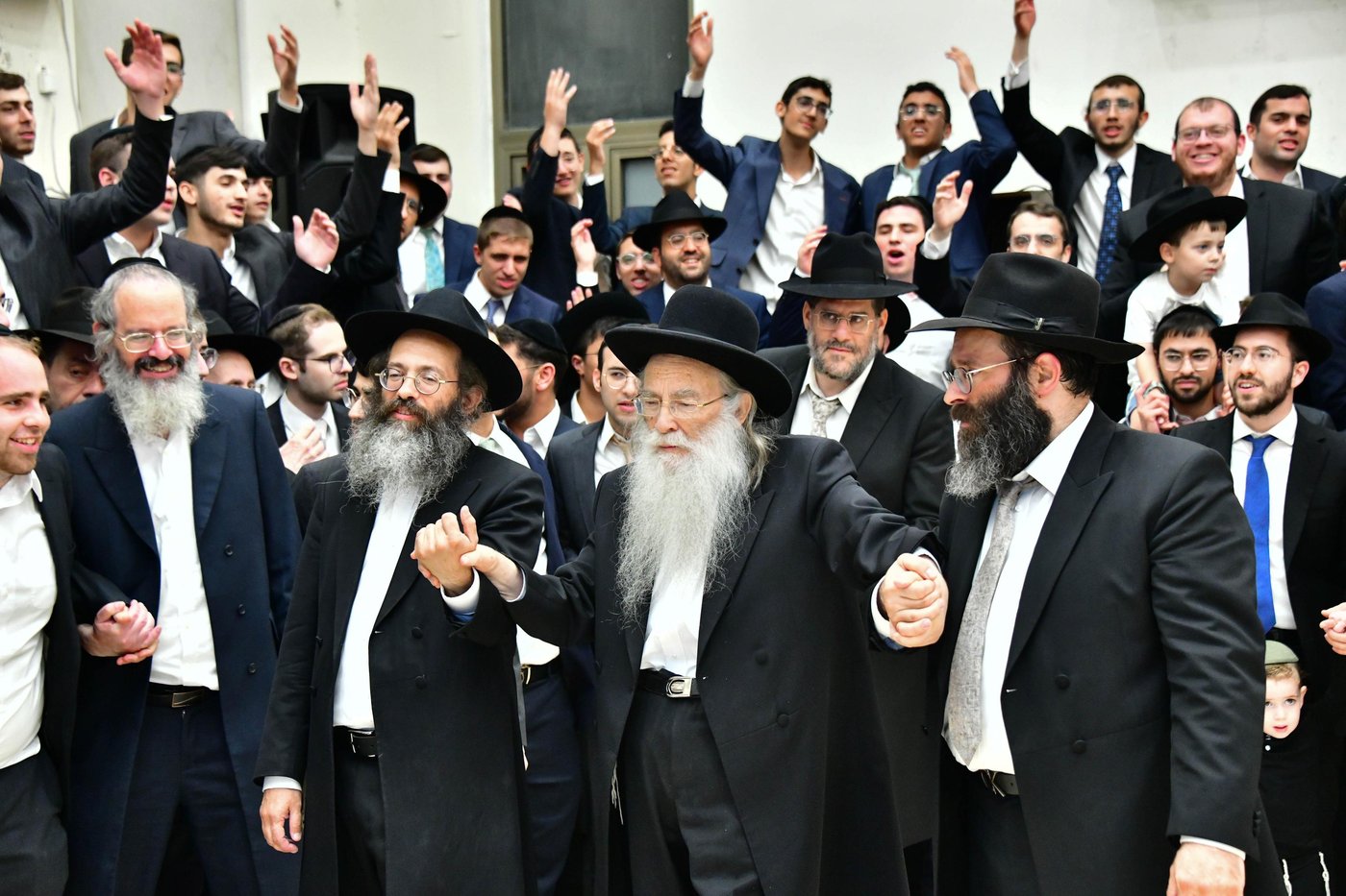 הגאון רבי צבי רוטברג שליט"א בשמחת בית השואבה | צילום: שוקי לרר