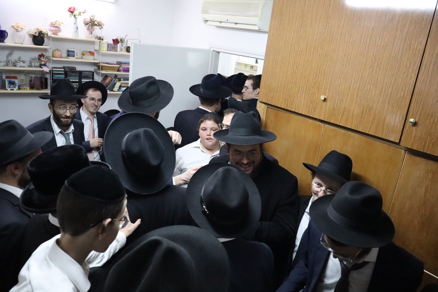 חול המועד סוכות אצל הגאון רבי בנימין דוד אלישיב שליט"א | צילום: באדיבות המצלם