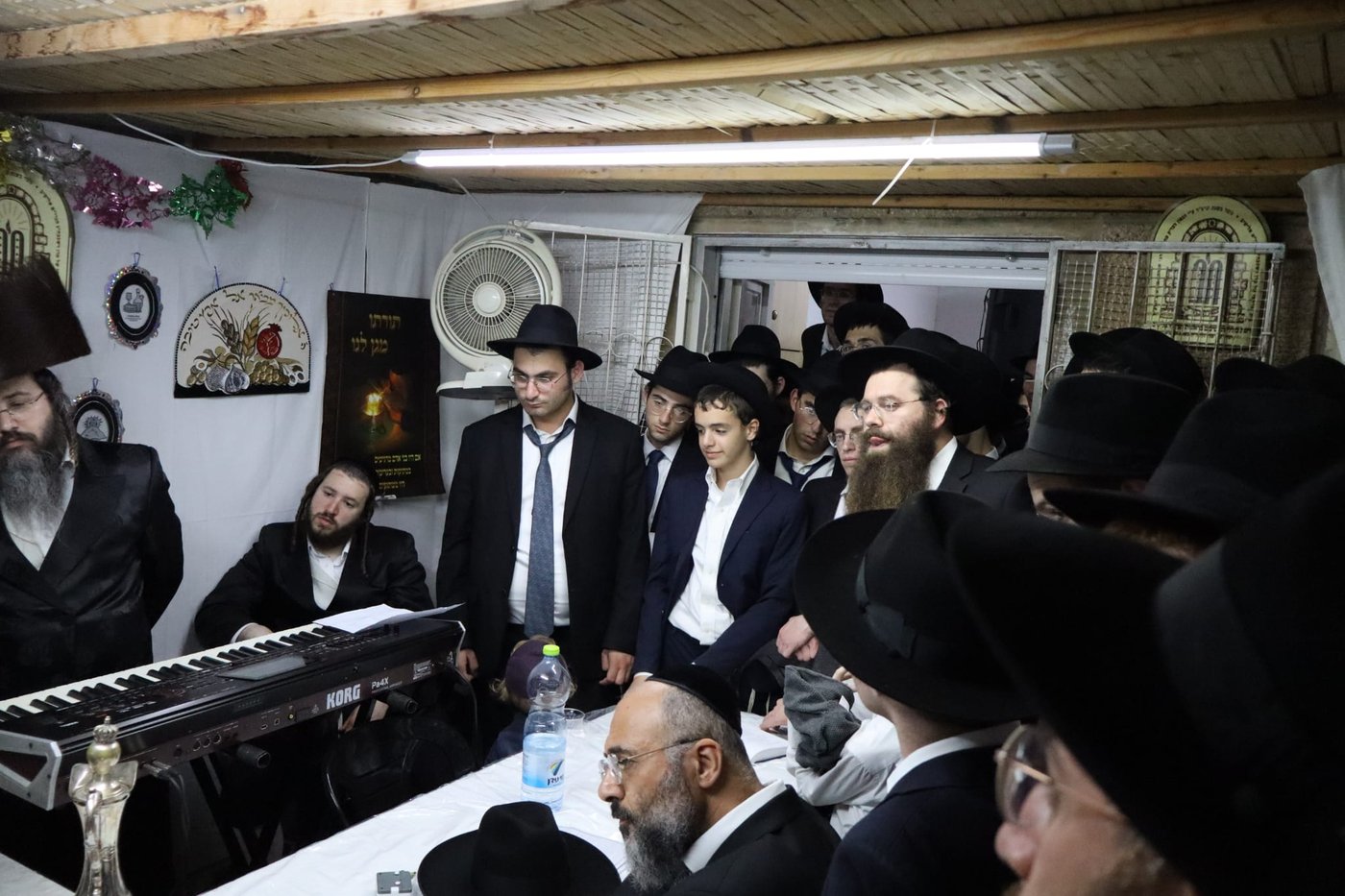 חול המועד סוכות אצל הגאון רבי בנימין דוד אלישיב שליט"א | צילום: באדיבות המצלם