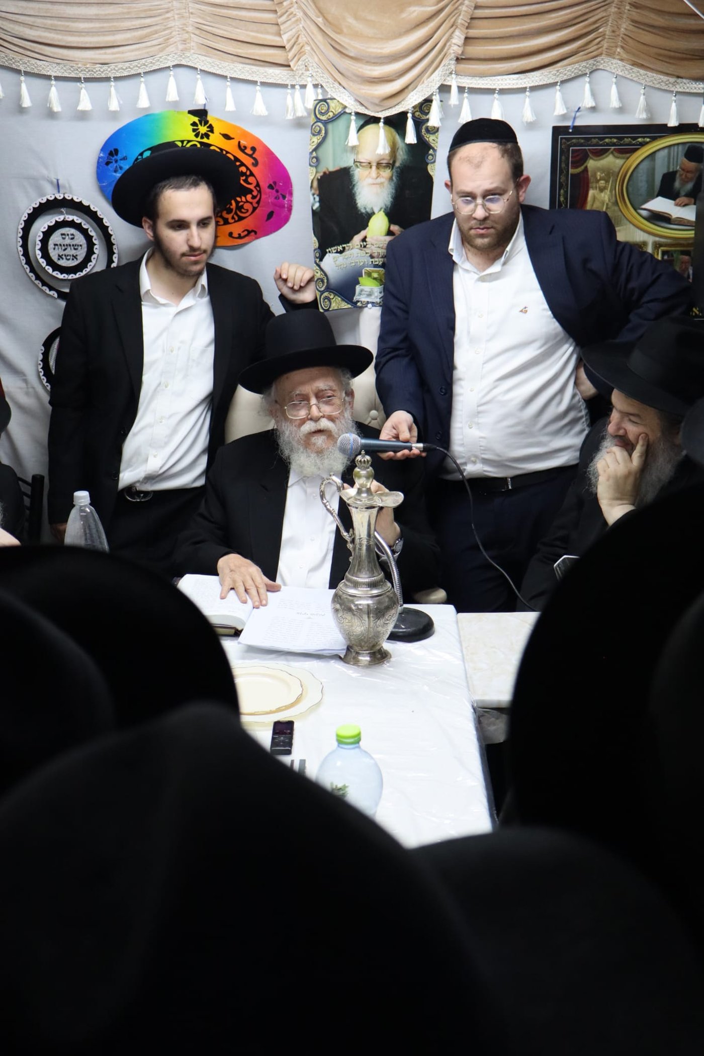 חול המועד סוכות אצל הגאון רבי בנימין דוד אלישיב שליט"א | צילום: באדיבות המצלם