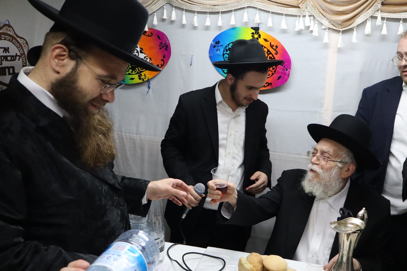 חול המועד סוכות אצל הגאון רבי בנימין דוד אלישיב שליט"א | צילום: באדיבות המצלם