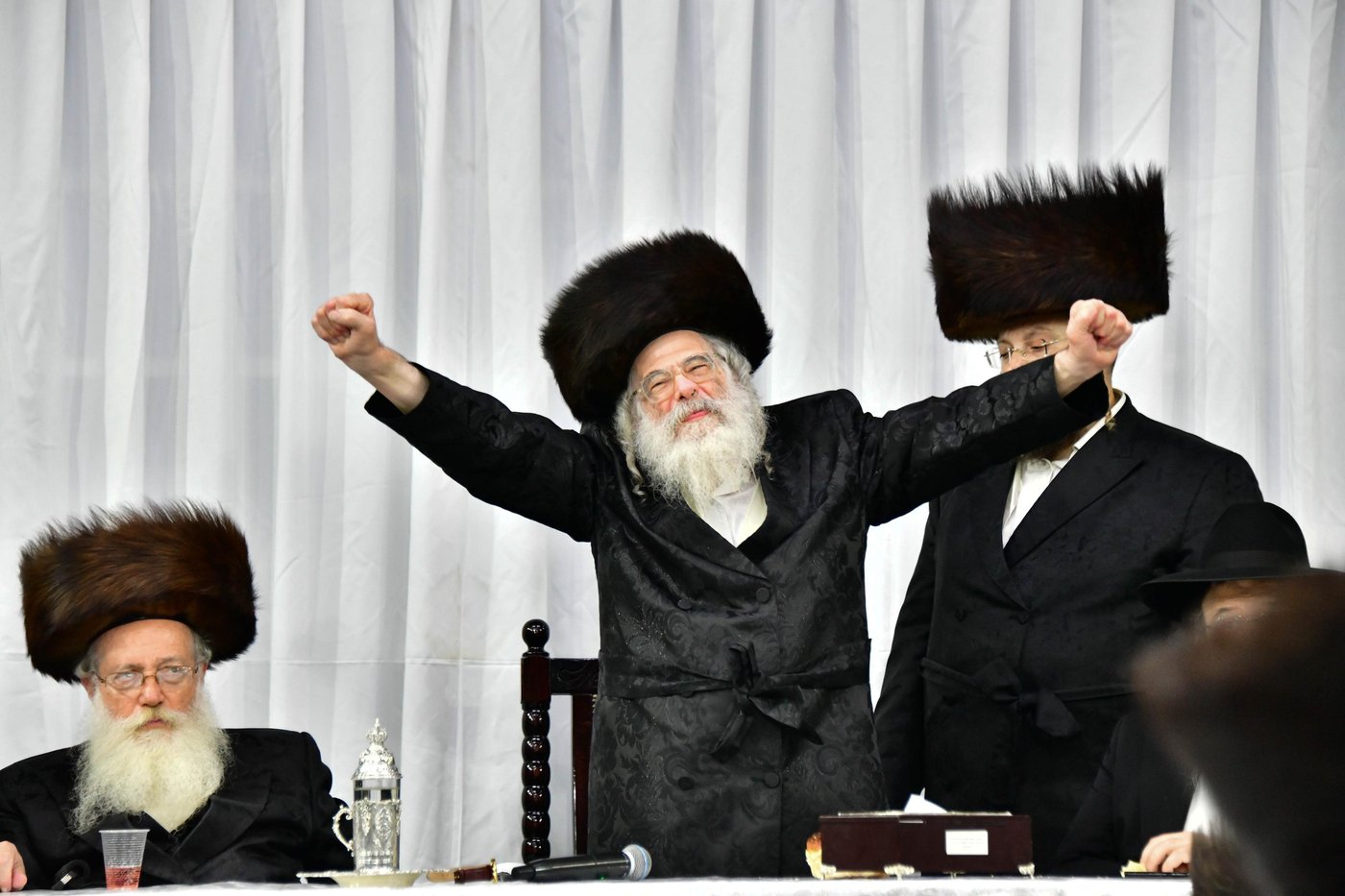 שמחת בית השואבה בחוג חתם סופר | צילום: שוקי לרר