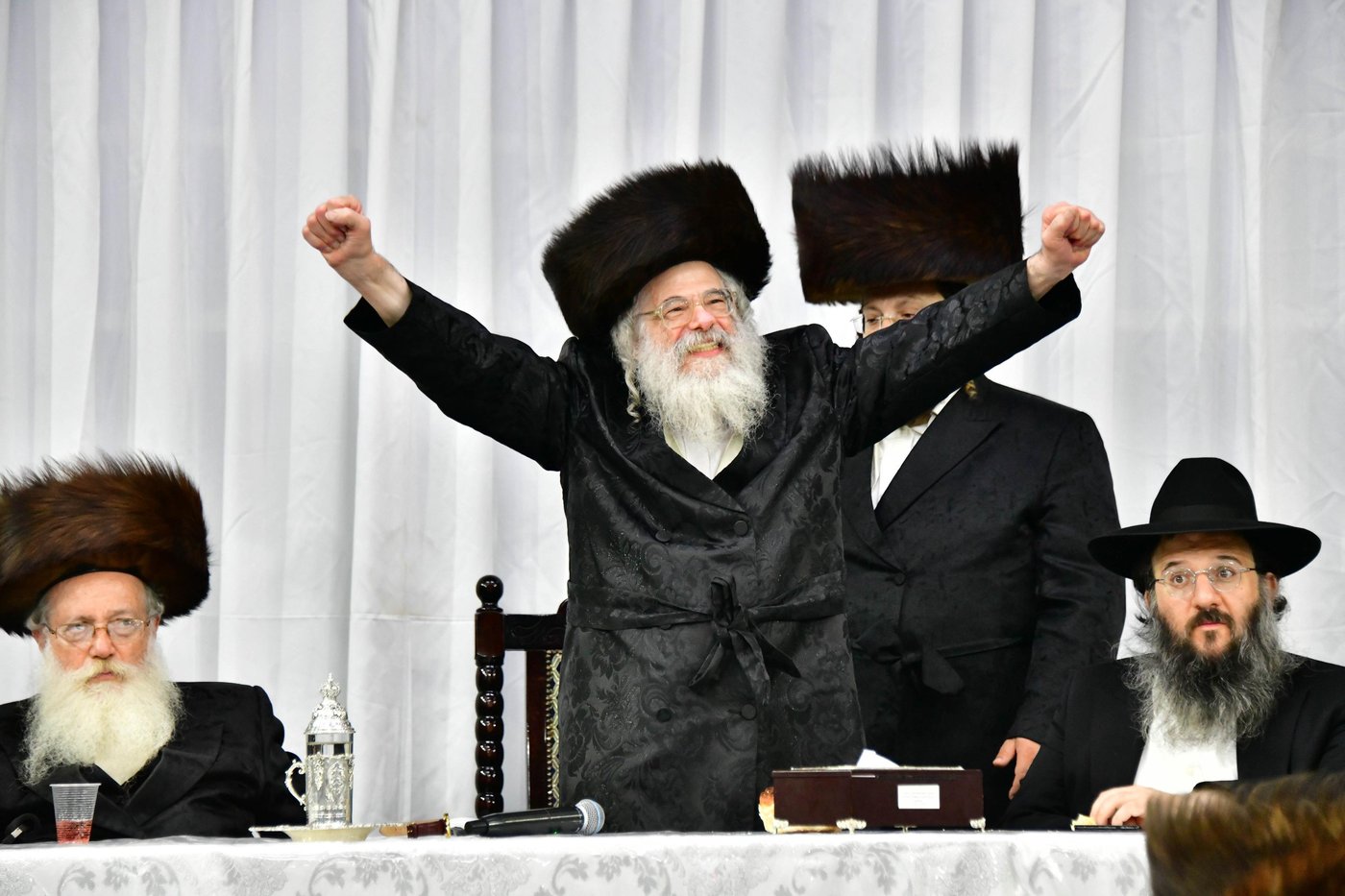 שמחת בית השואבה בחוג חתם סופר | צילום: שוקי לרר