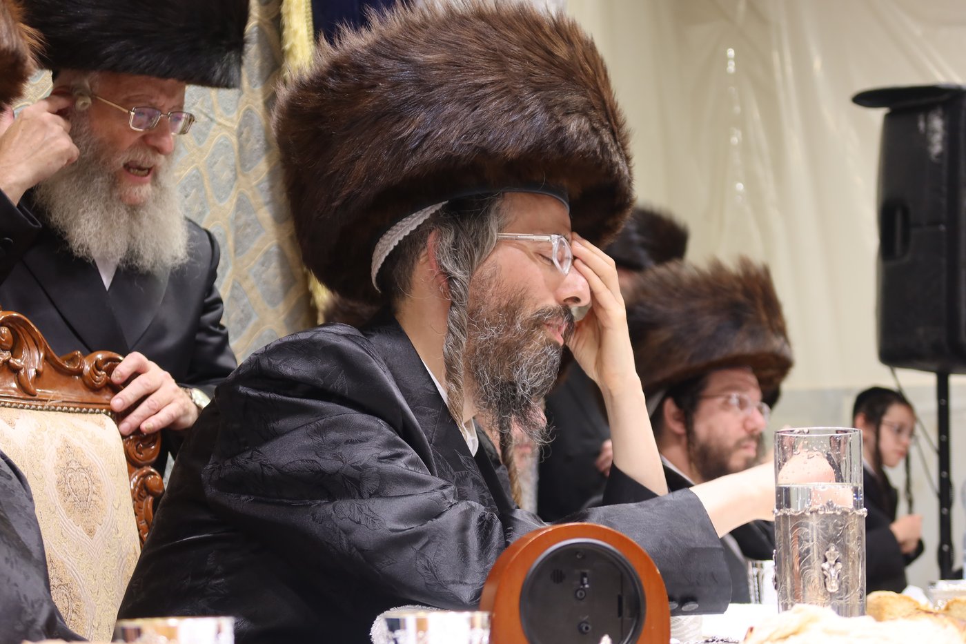 סוכות בחצר זוועהיל | צילום: שימי פ.