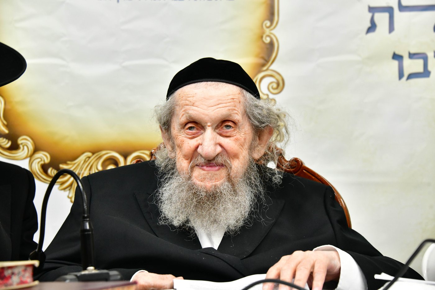 הקבלת פני רבו אצל הגאון רבי דב לנדו שליט"א | צילום: שוקי לרר
