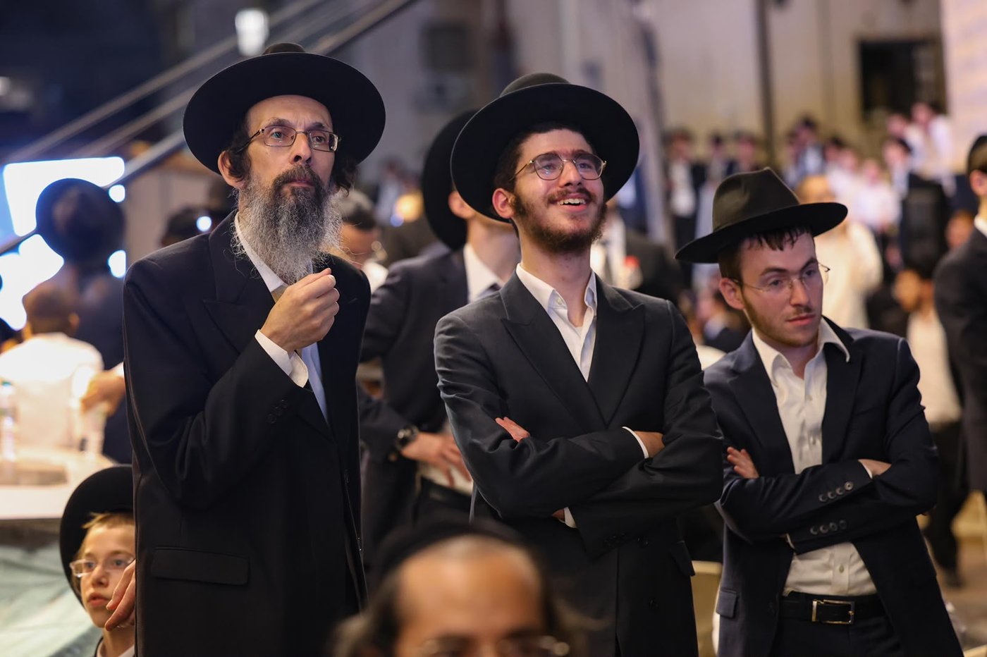 ריתחא דאורייתא בסוכתו של הגאון רבי דב לנדו שליט"א | צילום: ינון שובלי