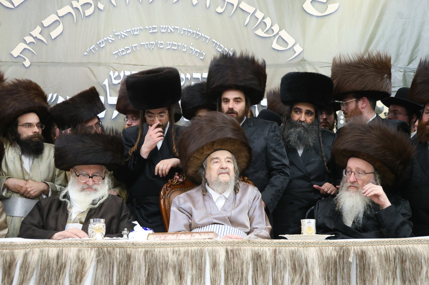 שמחת בית השואבה אצל הגאון הצדיק רבי יעקב מאיר שכטר שליט"א