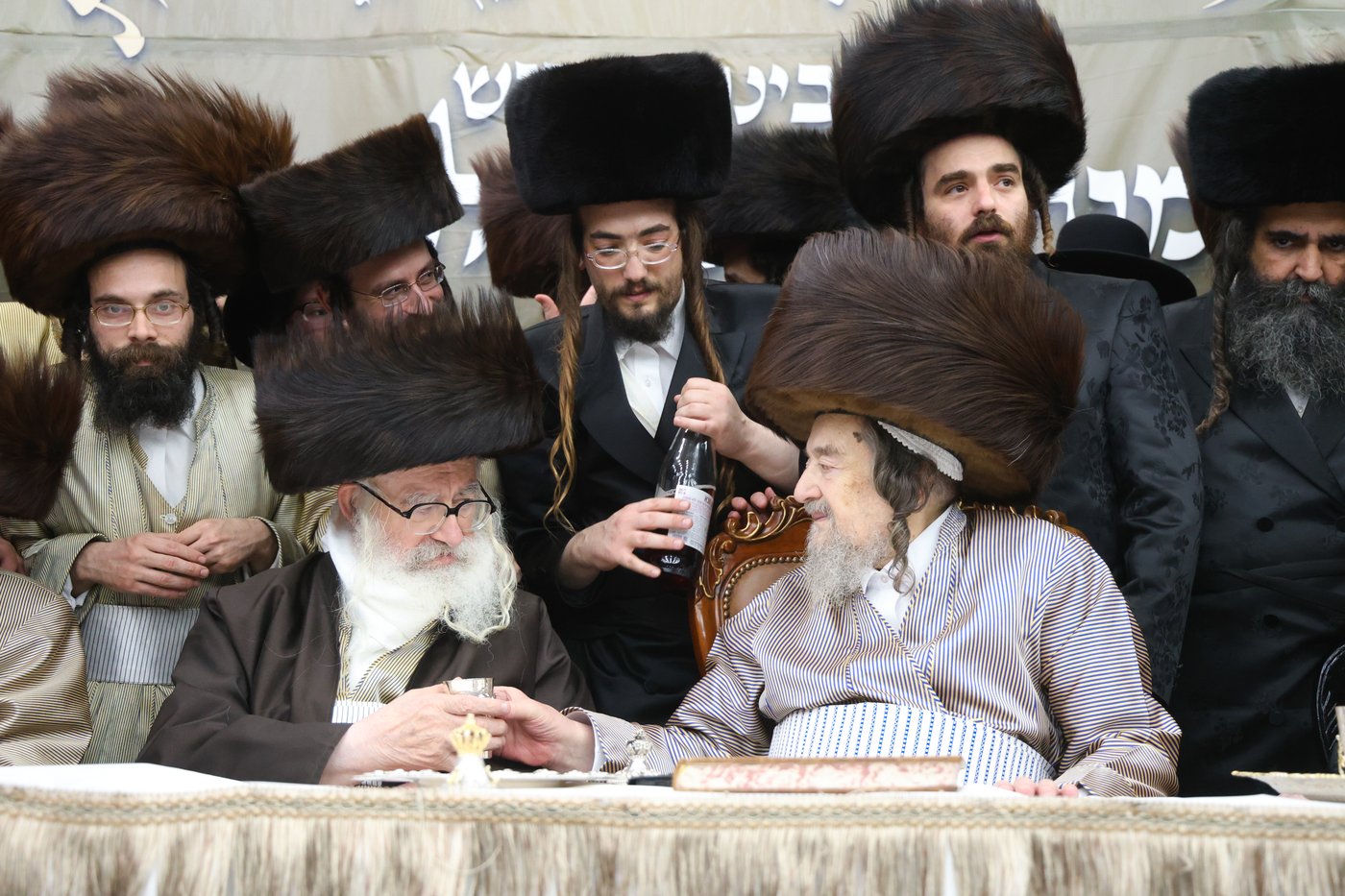שמחת בית השואבה אצל הגאון הצדיק רבי יעקב מאיר שכטר שליט"א