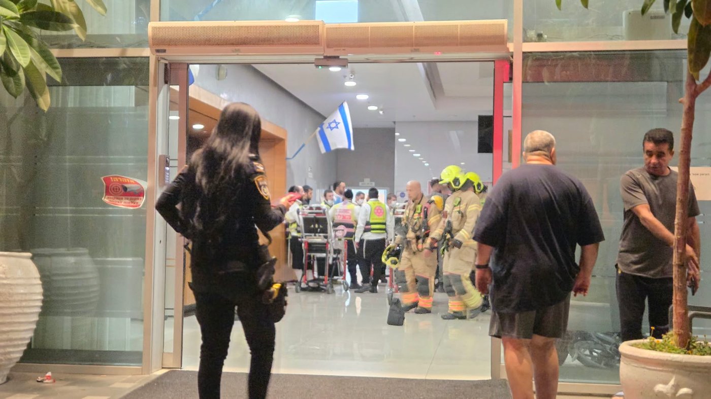 זירת השריפה במוסד הסיעודי בבני ברק