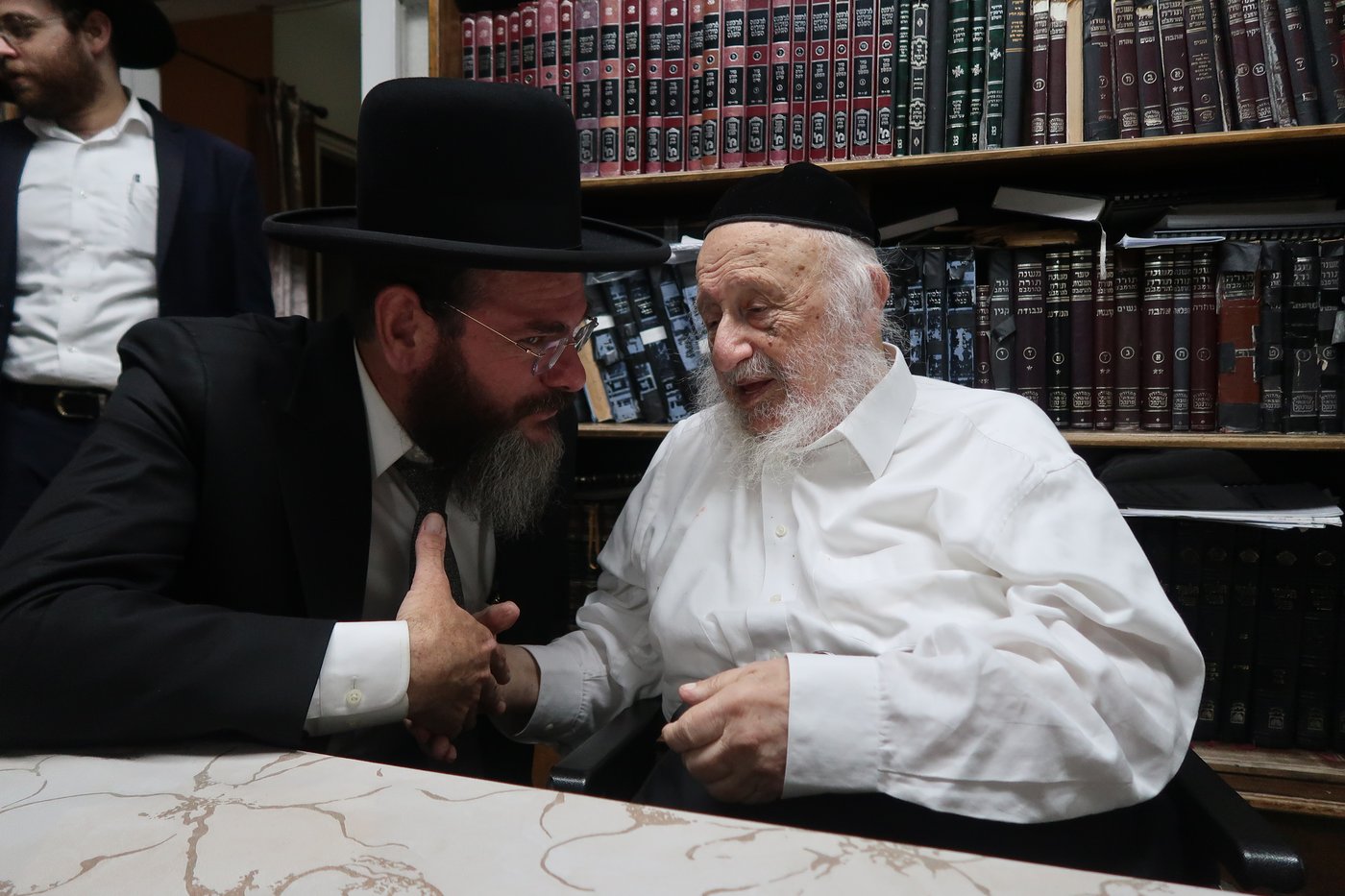 חג הסוכות במחיצת מרן הגרב"ד פוברסקי שליט"א