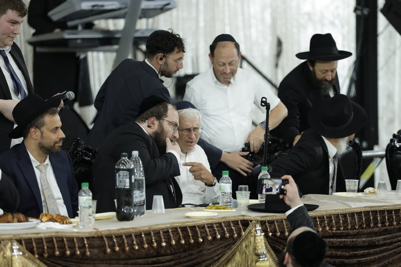 שמחת בית השואבה בברכת שמואל | צילום: שמוליק קורלנסקי