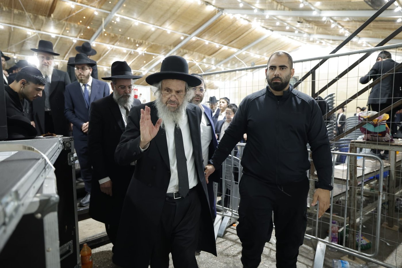 שמחת בית השואבה בברכת שמואל | צילום: שמוליק קורלנסקי