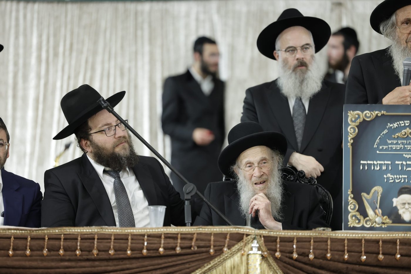 שמחת בית השואבה בברכת שמואל | צילום: שמוליק קורלנסקי
