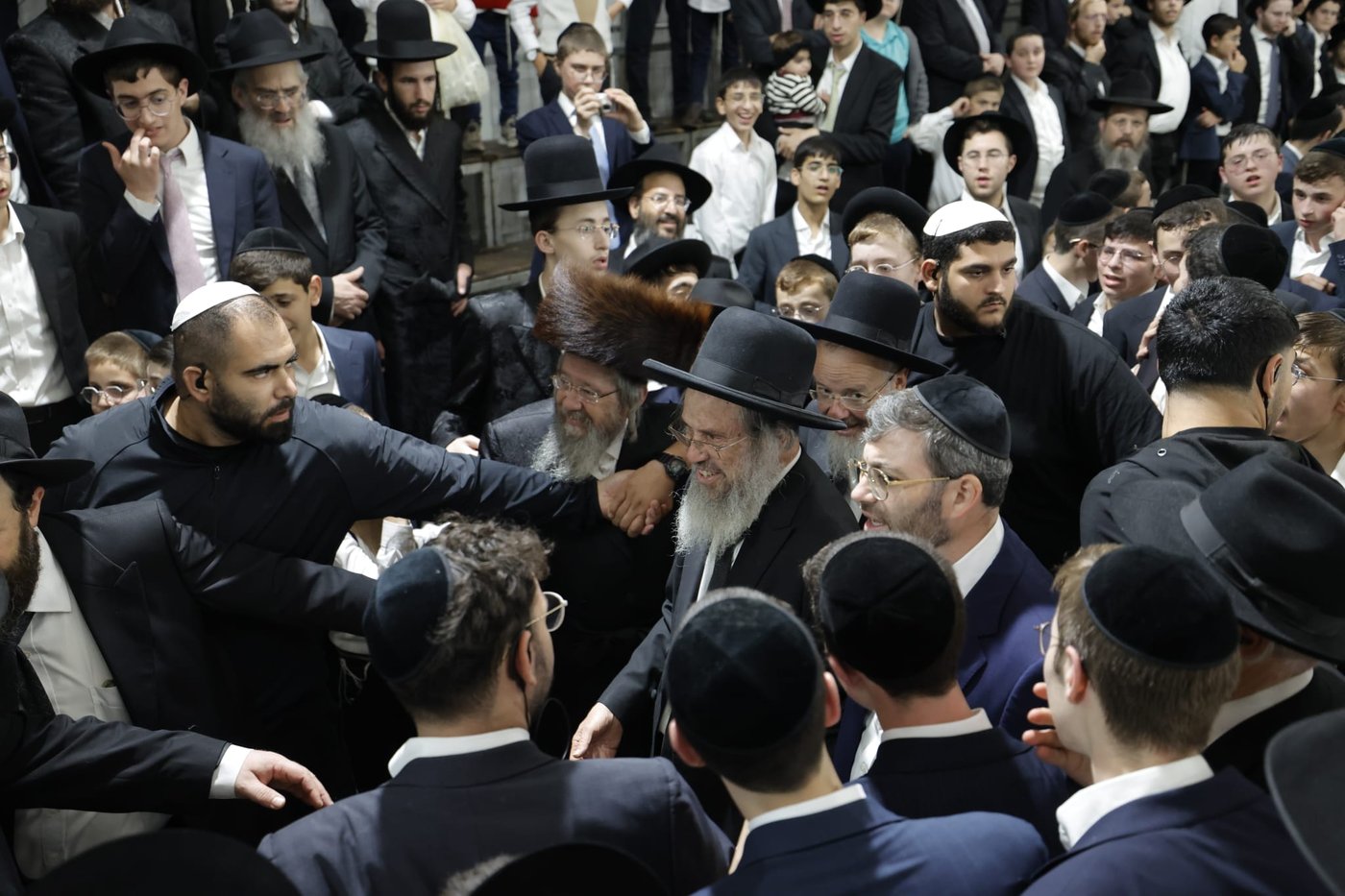 שמחת בית השואבה בברכת שמואל | צילום: שמוליק קורלנסקי
