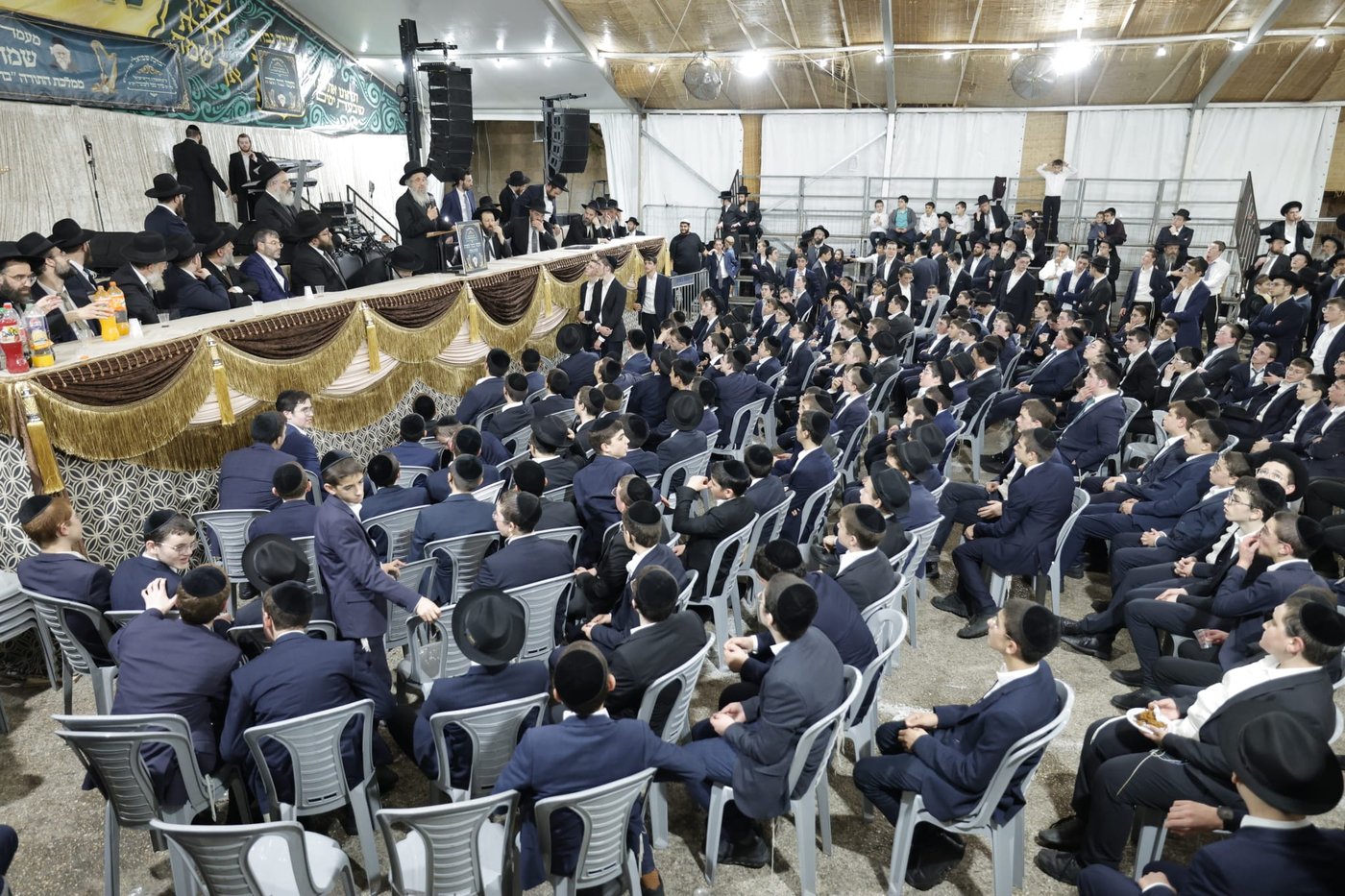 שמחת בית השואבה בברכת שמואל | צילום: שמוליק קורלנסקי