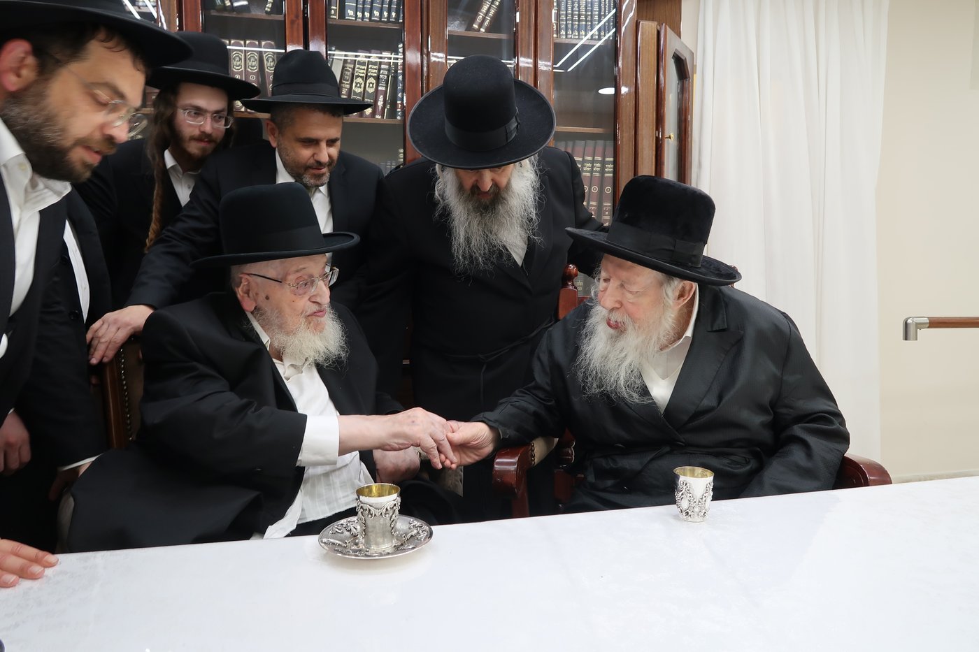 הגאון רבי מאיר צבי ברגמן שליט"א בביקור אצל כ"ק האדמו"ר מגור שליט"א