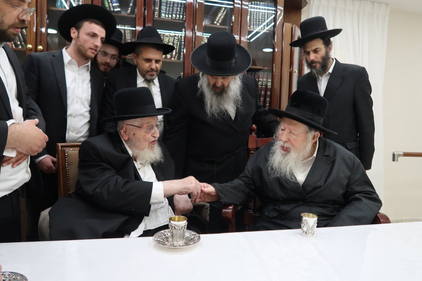 הגאון רבי מאיר צבי ברגמן שליט"א בביקור אצל כ"ק האדמו"ר מגור שליט"א