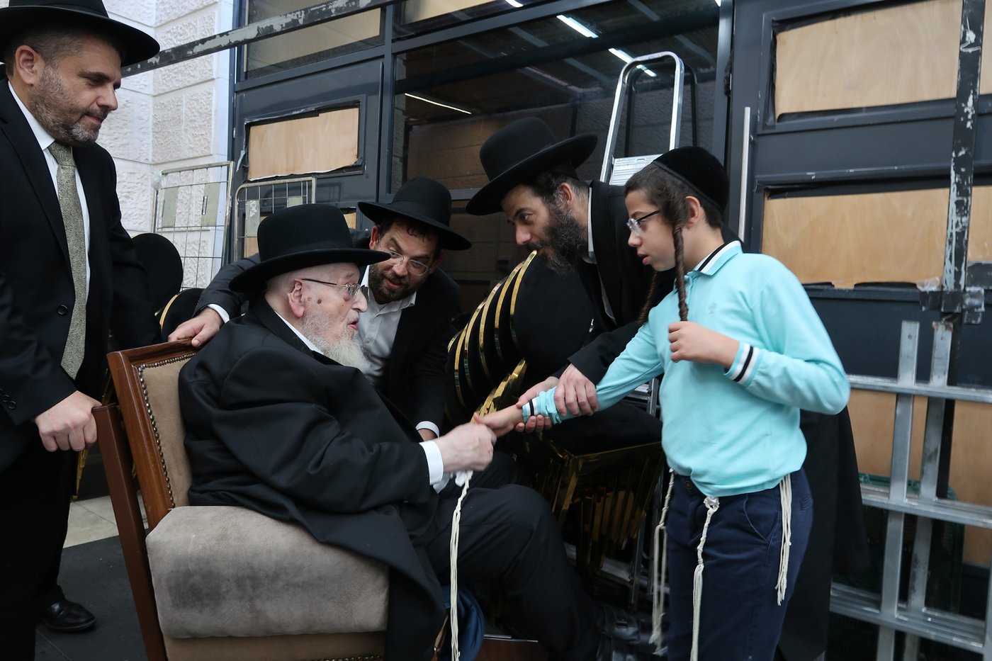 הגאון רבי מאיר צבי ברגמן שליט"א בביקור אצל כ"ק האדמו"ר מגור שליט"א