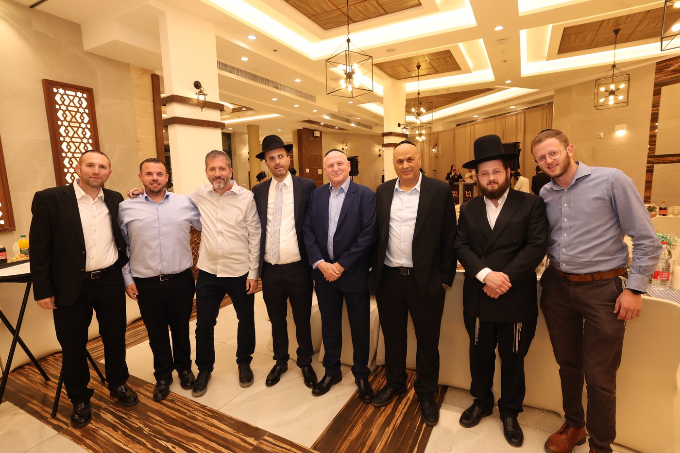 שמחת בר המצווה לבנו של משה רבר