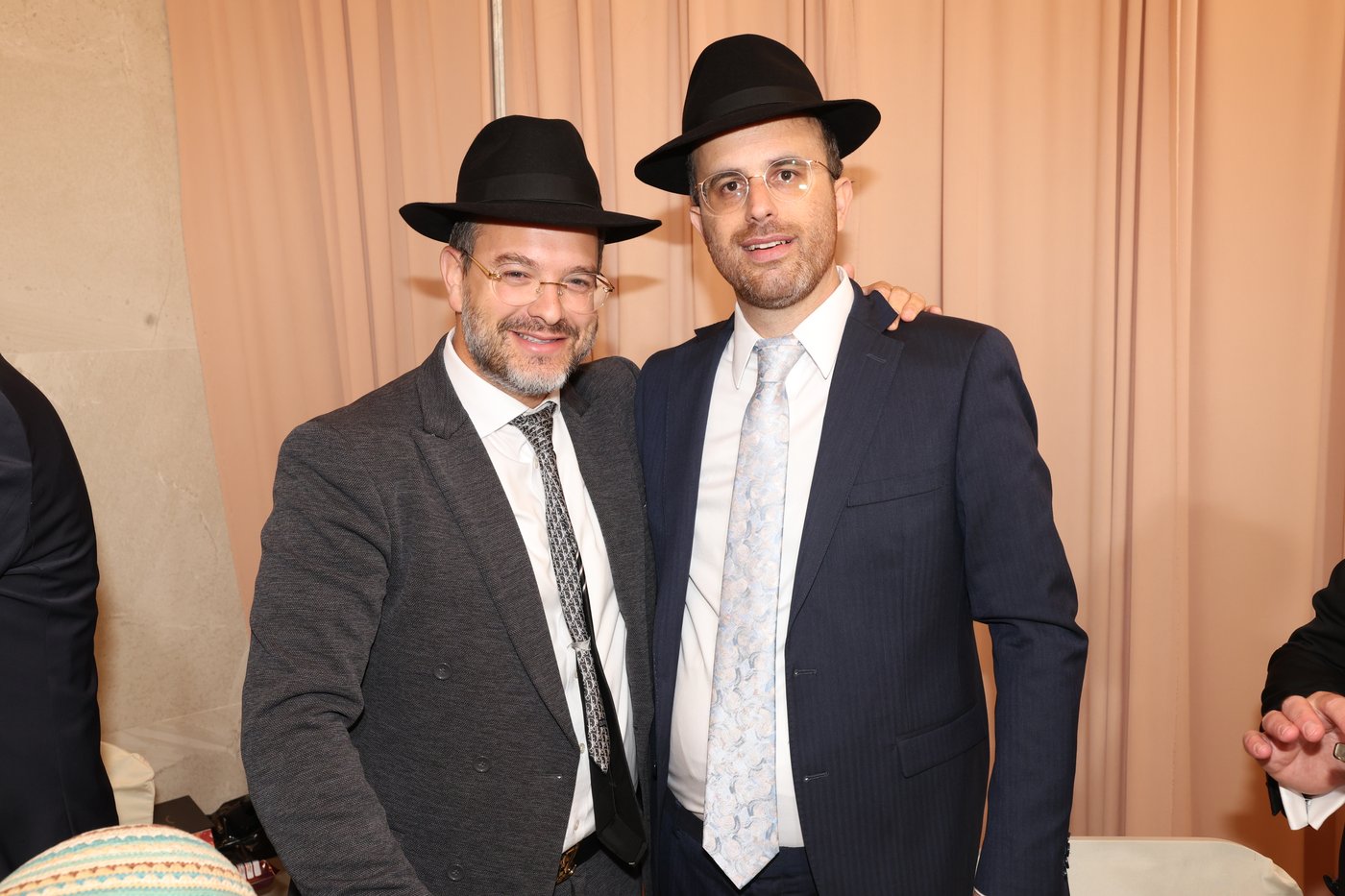 שמחת בר המצווה לבנו של משה רבר